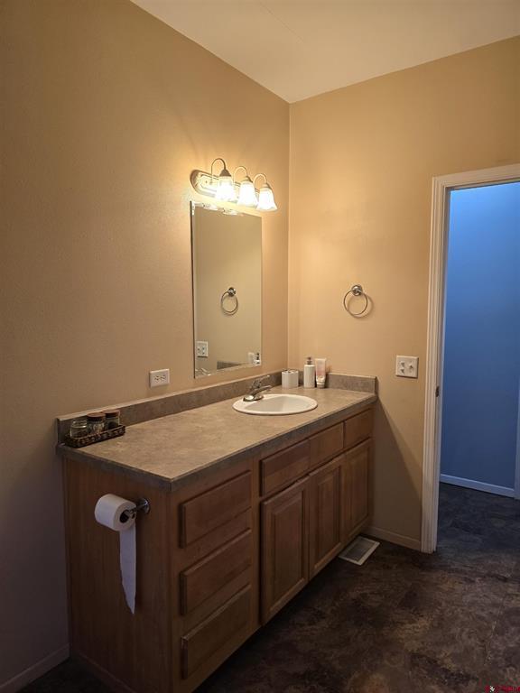 720 Golden Drive Property Photo 7