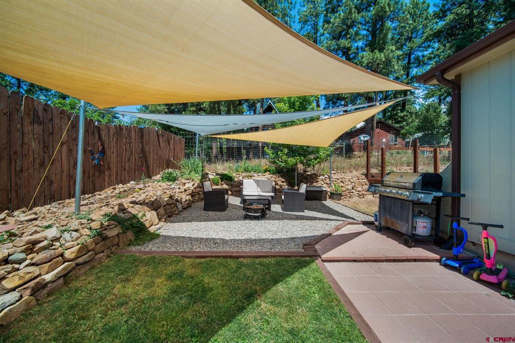 125 Meadowbrook Drive Property Photo 4