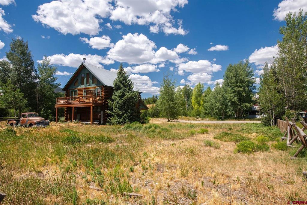 320 Gothic Avenue Property Photo 1