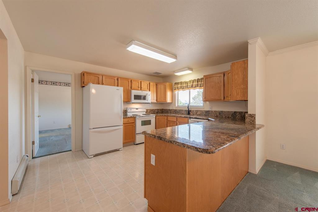 2320 James Street Property Photo 11