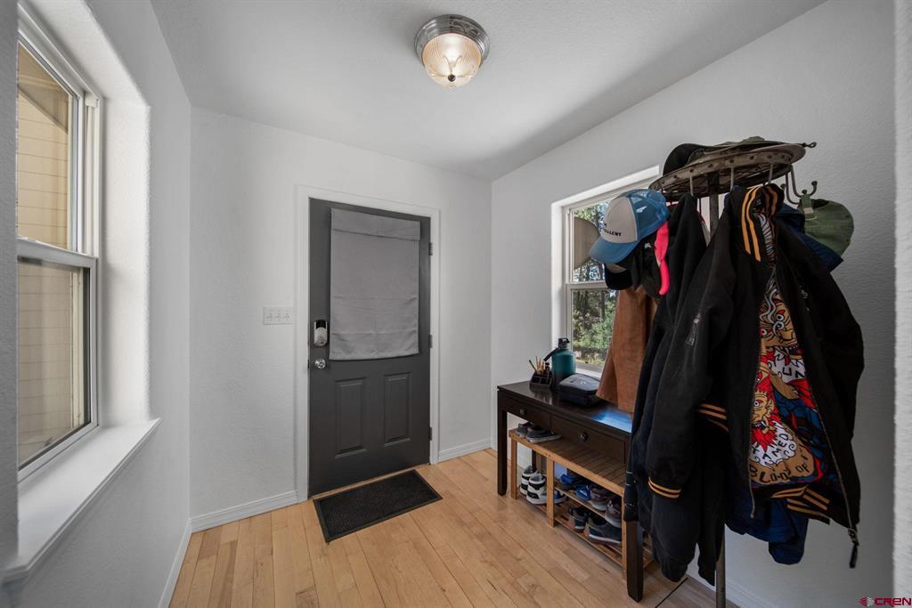 405 Berry Drive Property Photo 4