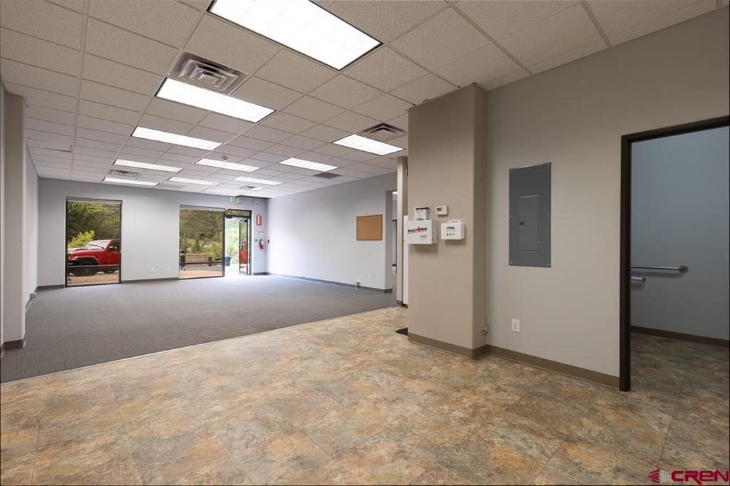 150 Tech Center Drive Property Photo 14