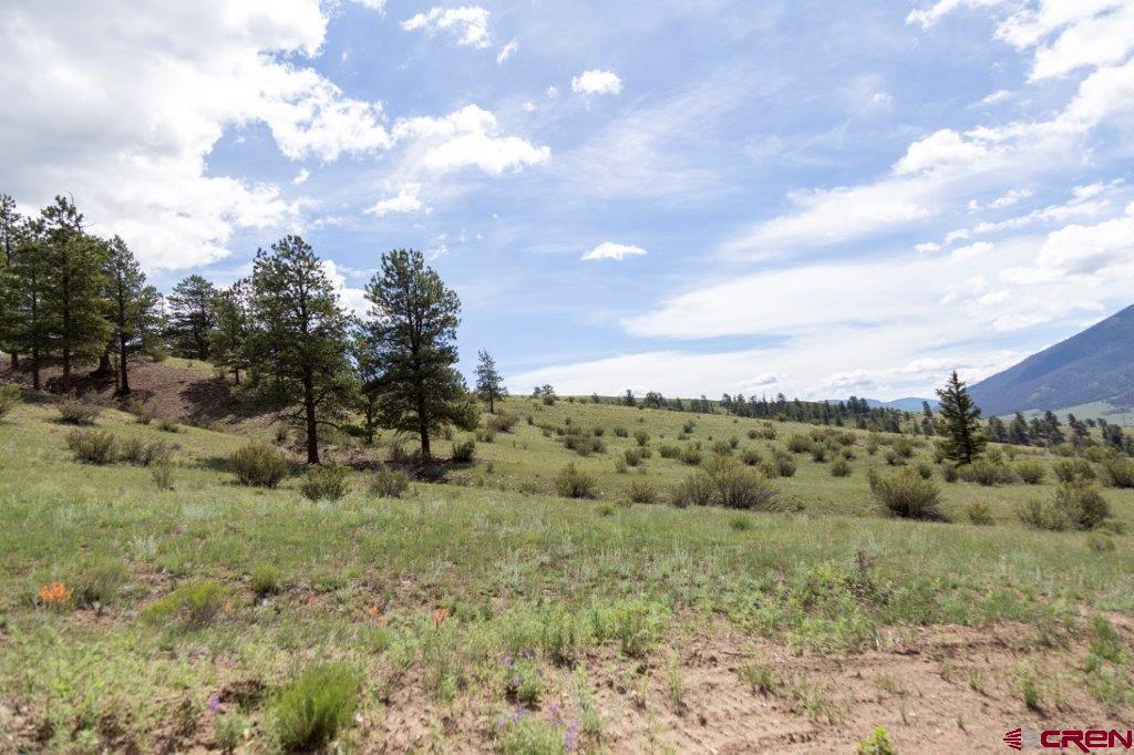 475 Cliff View Drive Property Photo 14