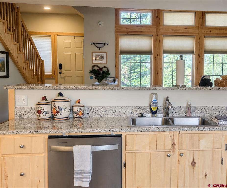 48 Texas Street Property Photo 11