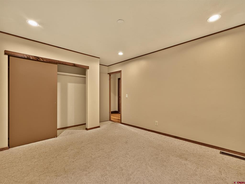 251 Hermosa Circle Property Photo 20