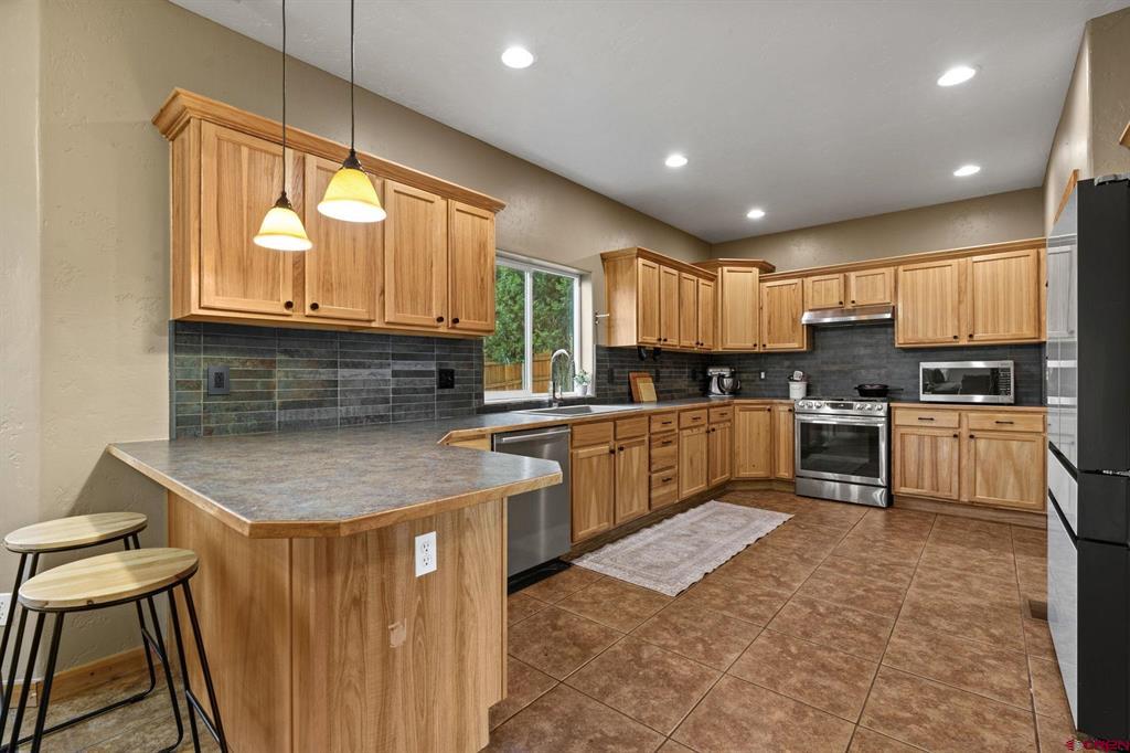 635 Dove Ranch Road Property Photo 3