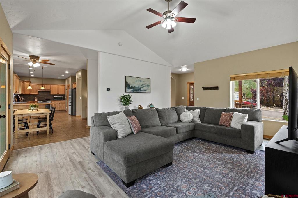 635 Dove Ranch Road Property Photo 6