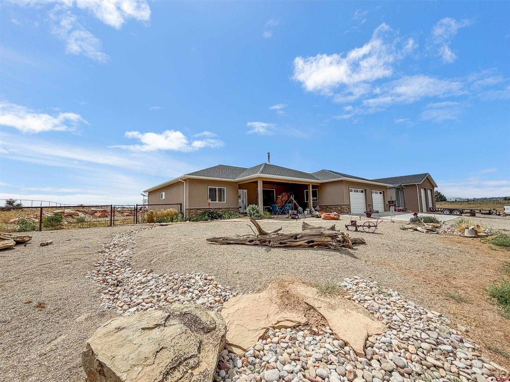 18699 Road 22.6 Property Photo 2