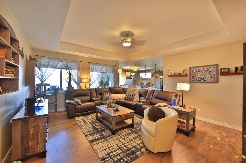 450 Warren Street Property Photo 4