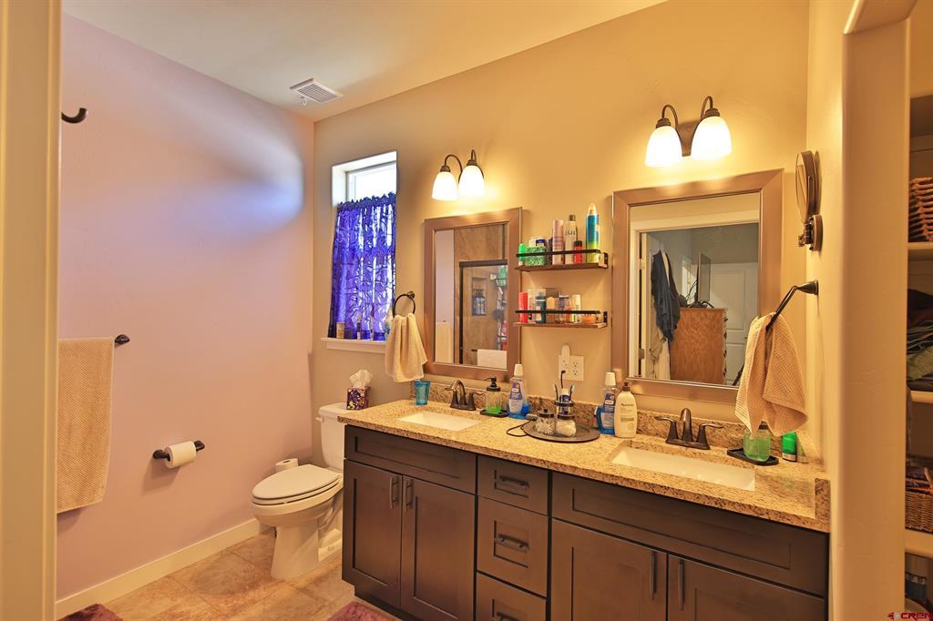 450 Warren Street Property Photo 12