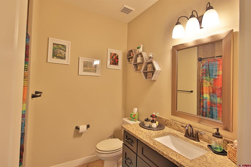 450 Warren Street Property Photo 15