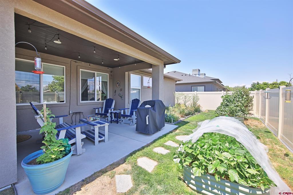 450 Warren Street Property Photo 20