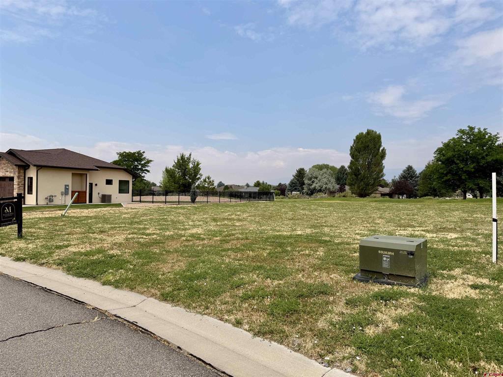 1290 Se Fairway Drive Property Photo 6