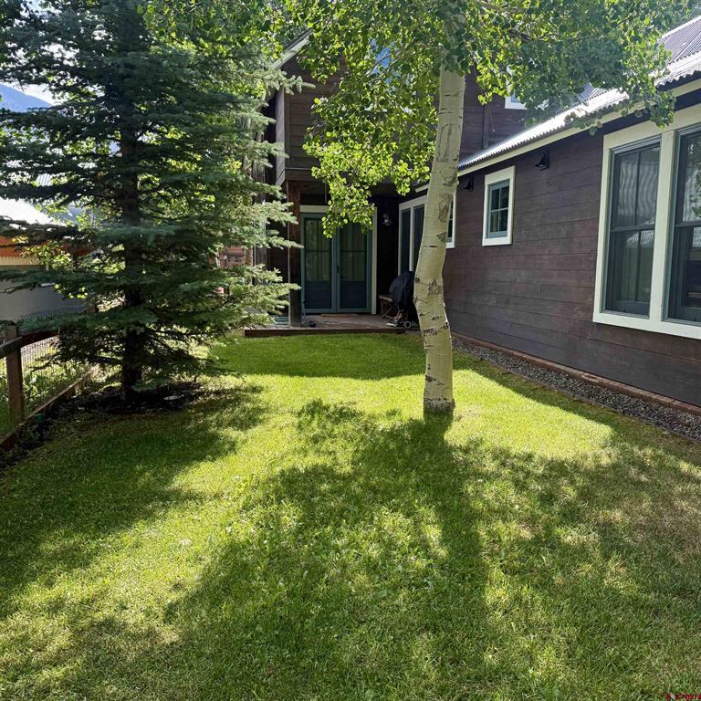 203 3rd Street Property Photo 12