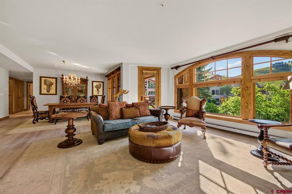 14 Hunter Hill Property Photo 2