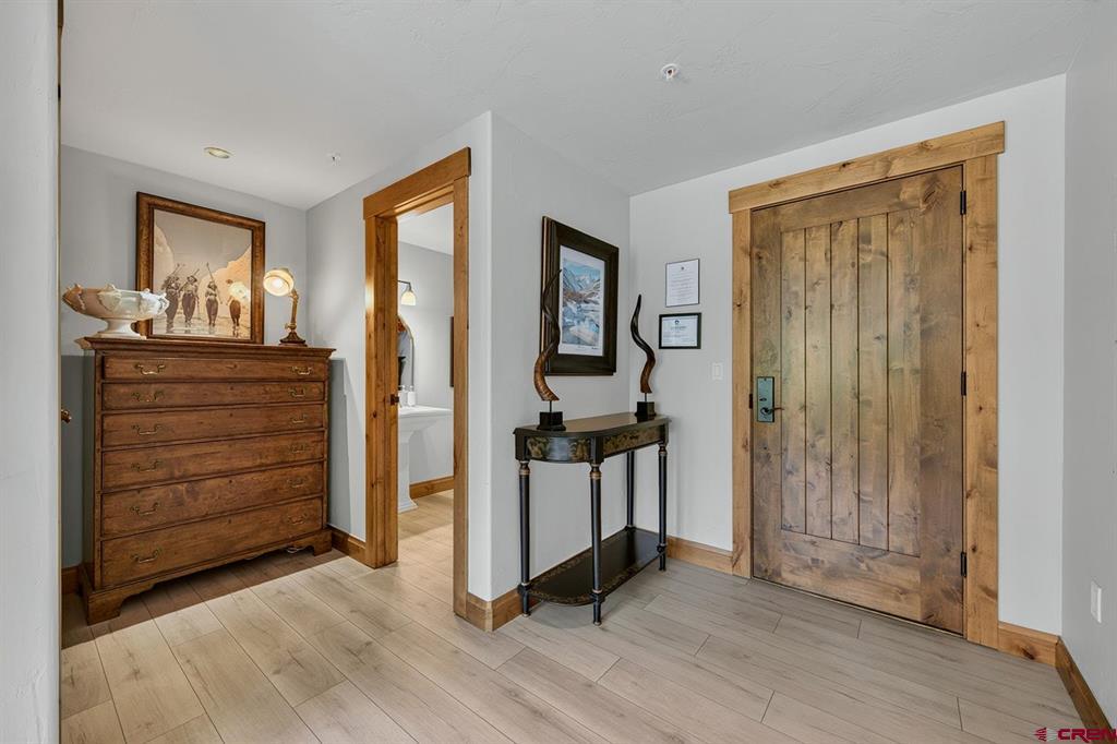 14 Hunter Hill Property Photo 5
