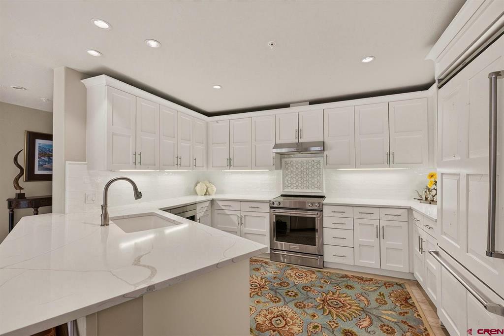 14 Hunter Hill Property Photo 11