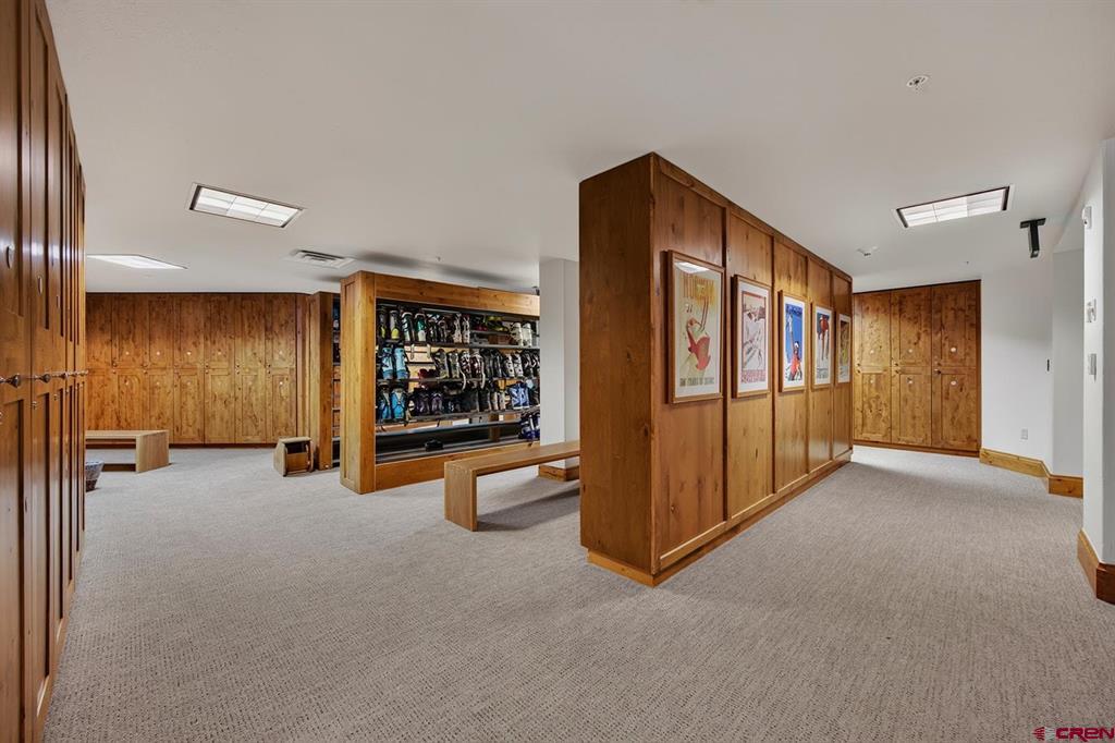 14 Hunter Hill Property Photo 29