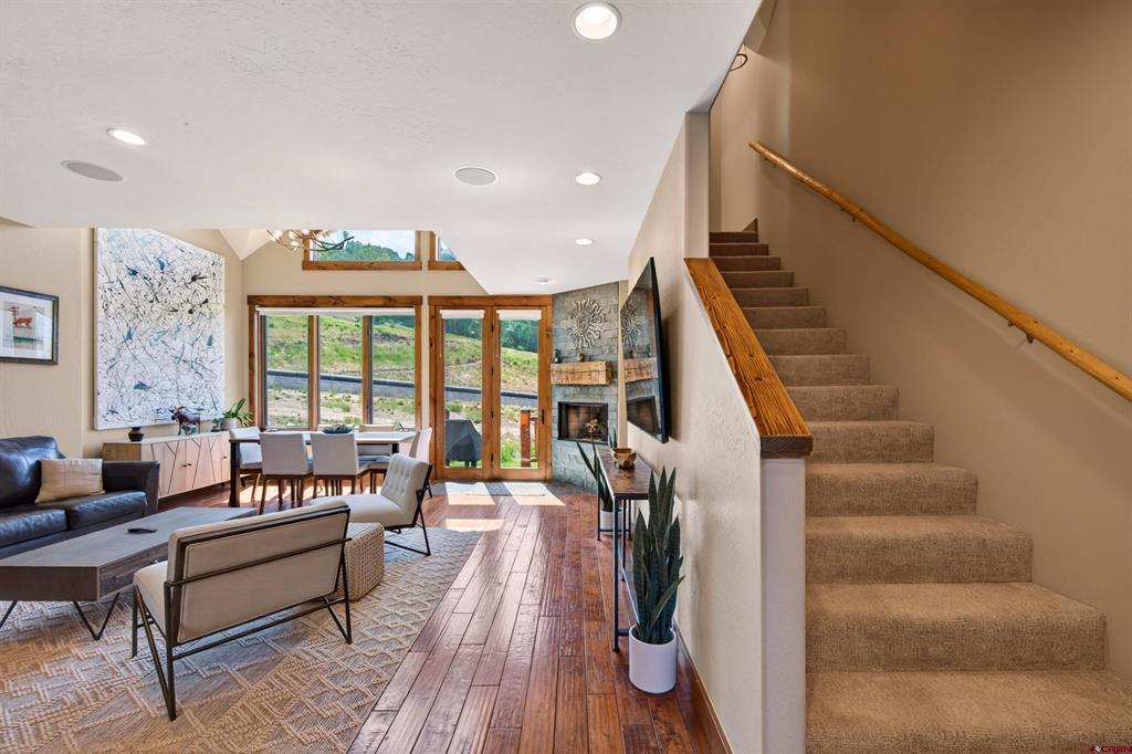 16 Snowmass Road Property Photo 5