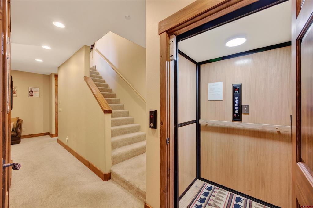 16 Snowmass Road Property Photo 18