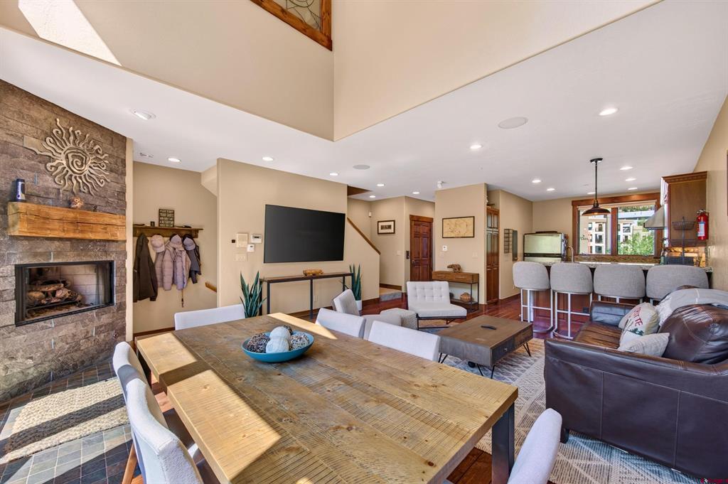 16 Snowmass Road Property Photo 23