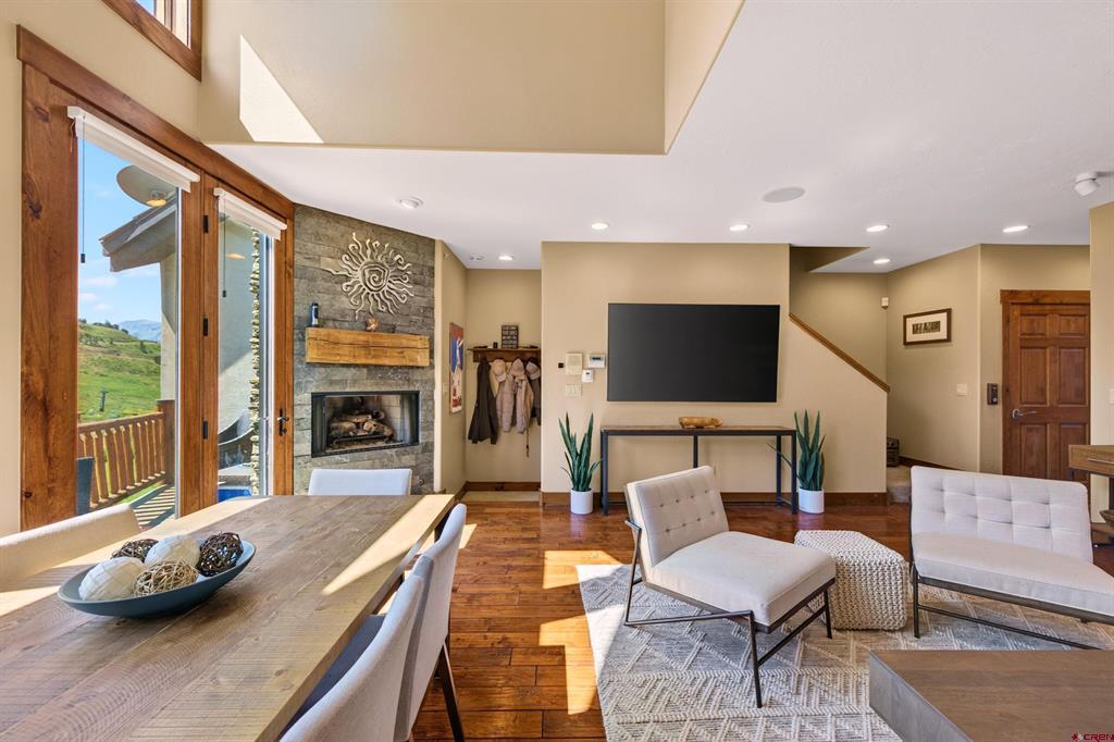16 Snowmass Road Property Photo 24