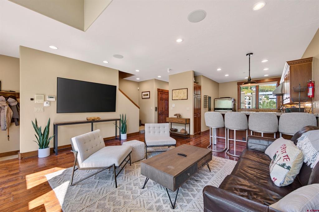 16 Snowmass Road Property Photo 25