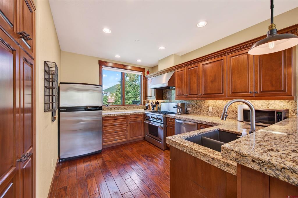 16 Snowmass Road Property Photo 26