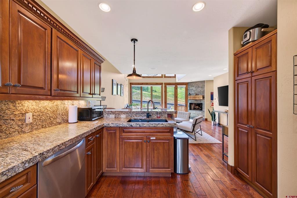 16 Snowmass Road Property Photo 28