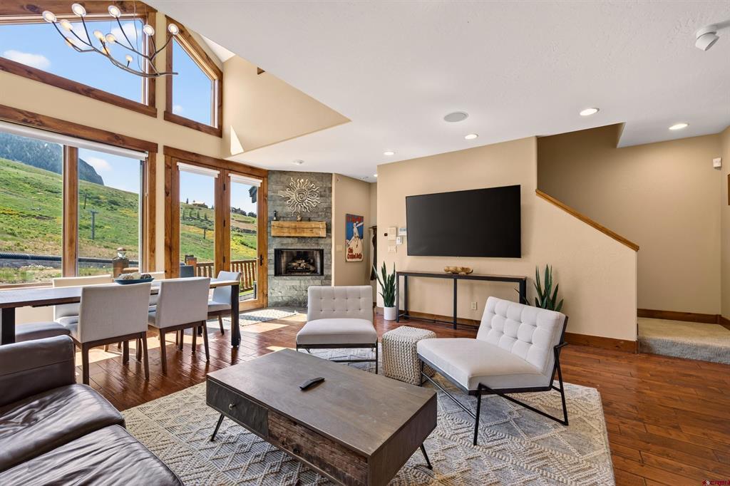 16 Snowmass Road Property Photo 29