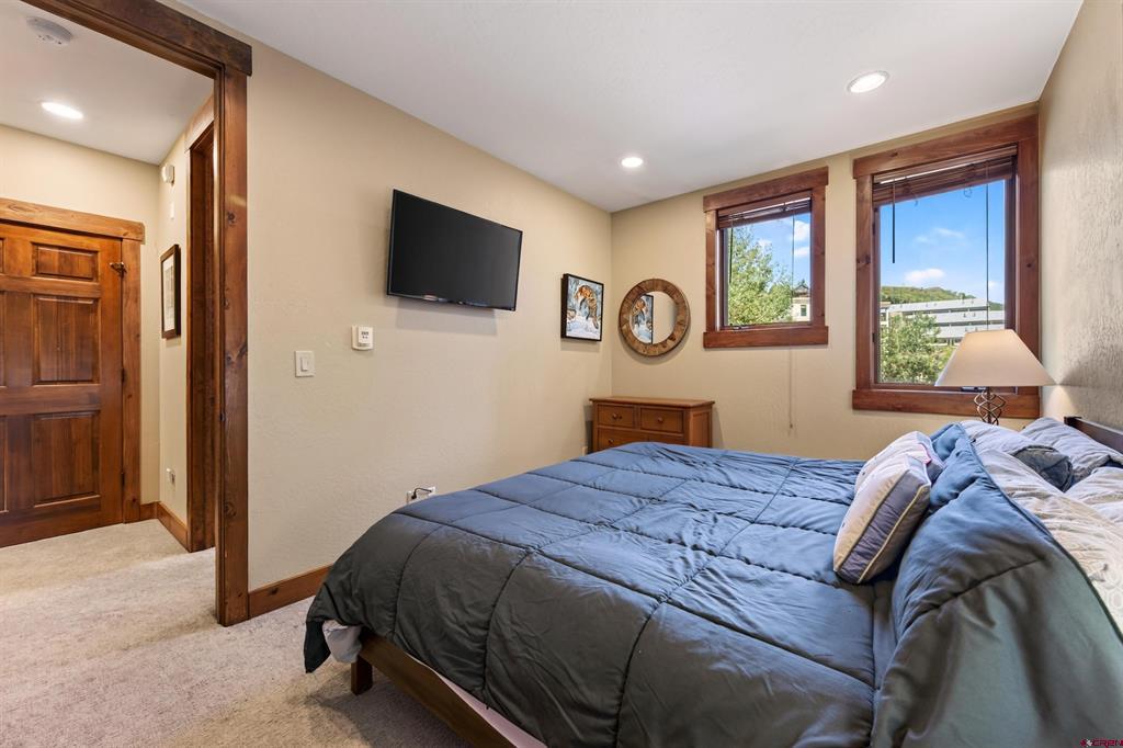 16 Snowmass Road Property Photo 33