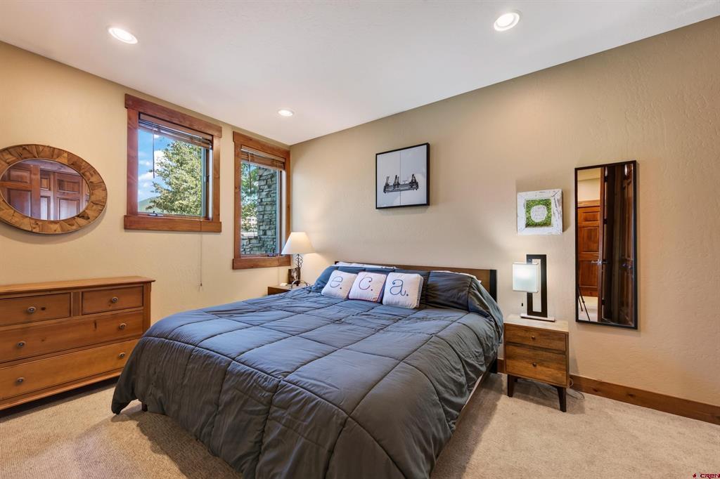 16 Snowmass Road Property Photo 34