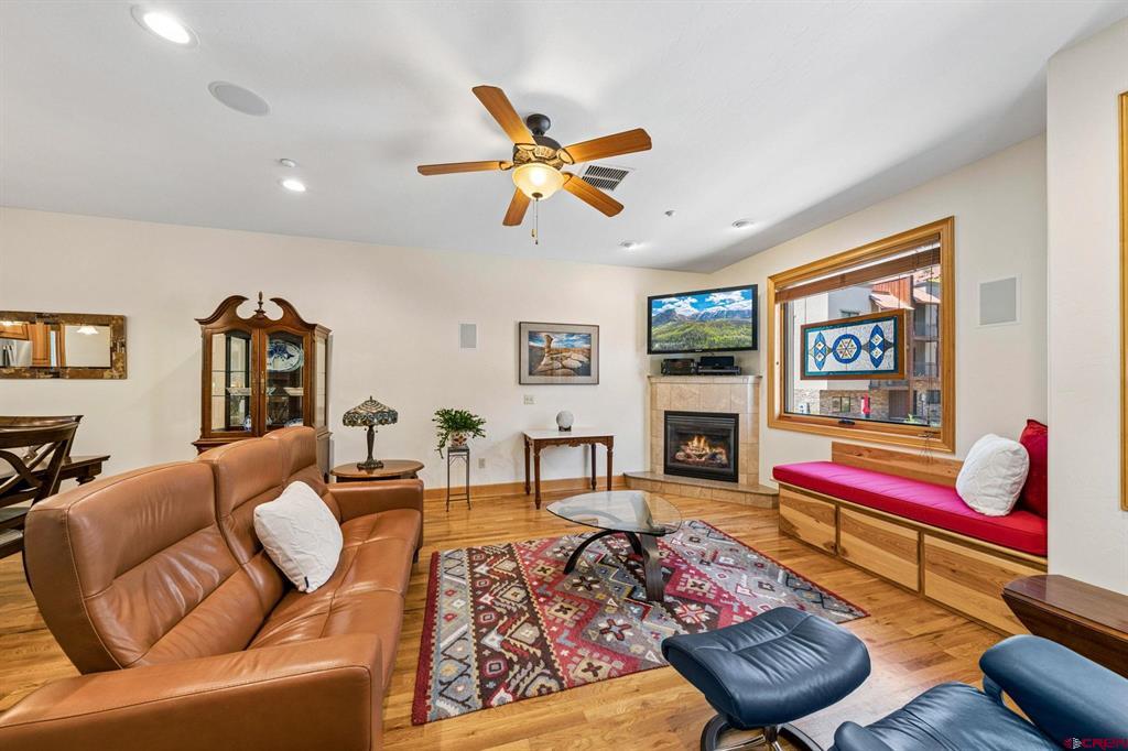 1422 Animas View Drive Property Photo 4