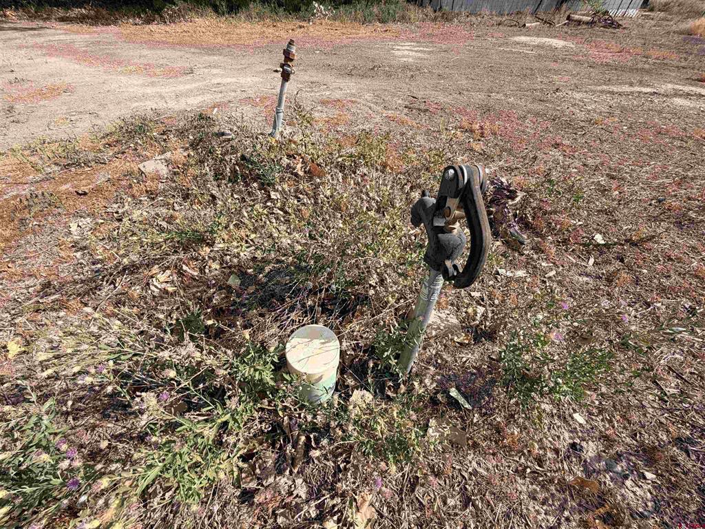 827 1525 Road Property Photo 5