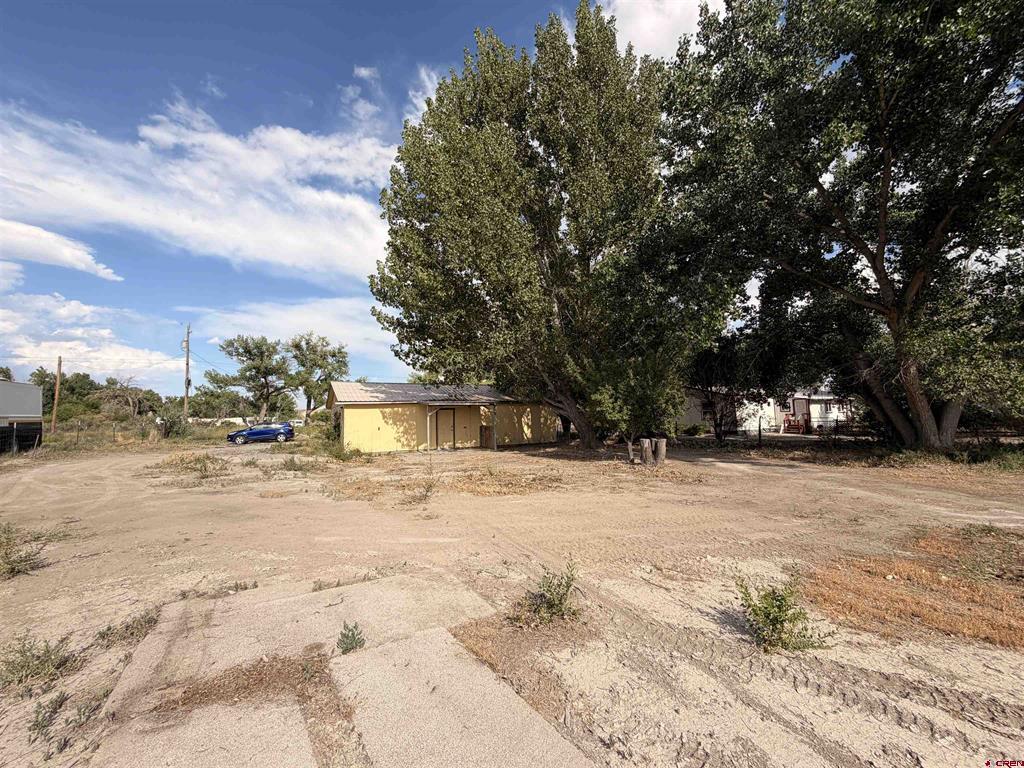 827 1525 Road Property Photo 6