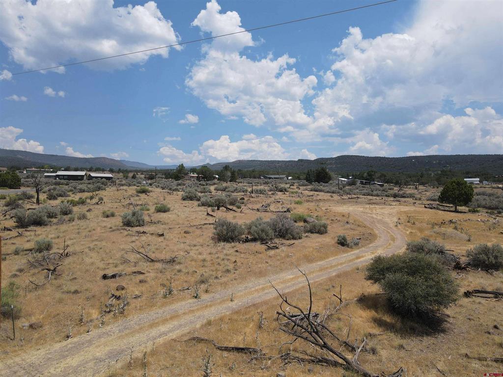 19296 Surface Creek Road Property Photo 9