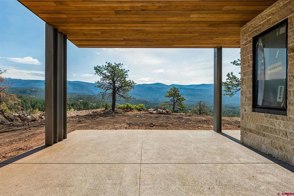 539 Glacier Cliff Drive Property Photo 34