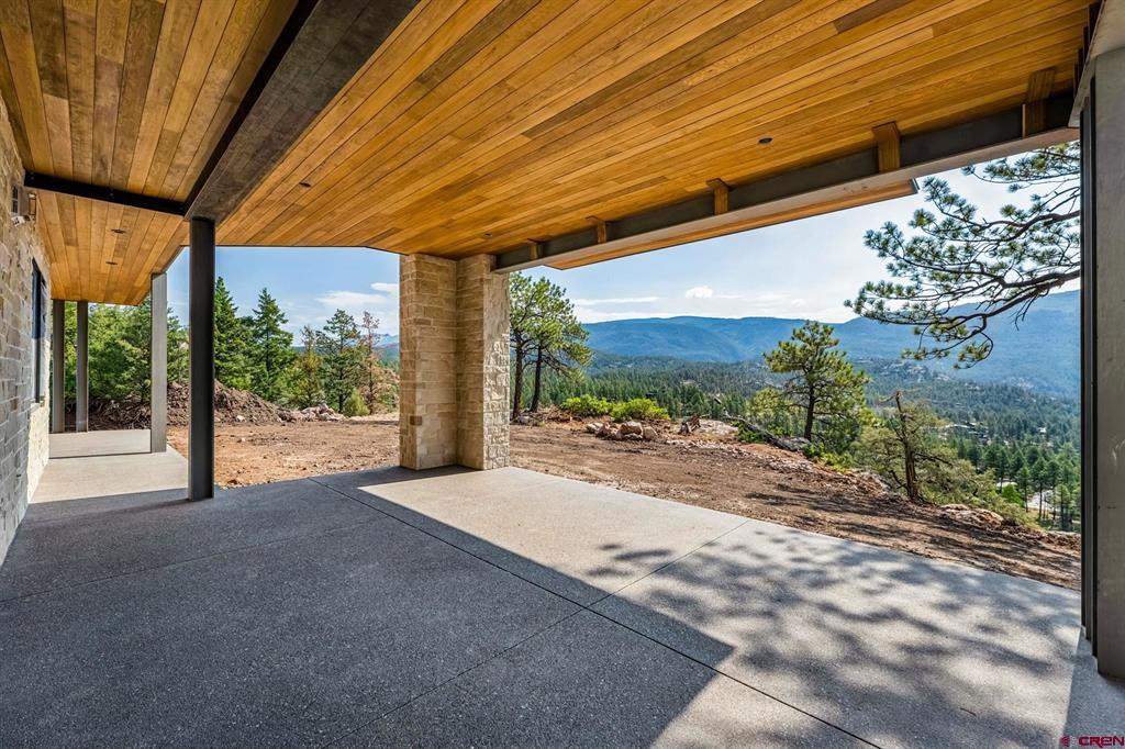 539 Glacier Cliff Drive Property Photo 35