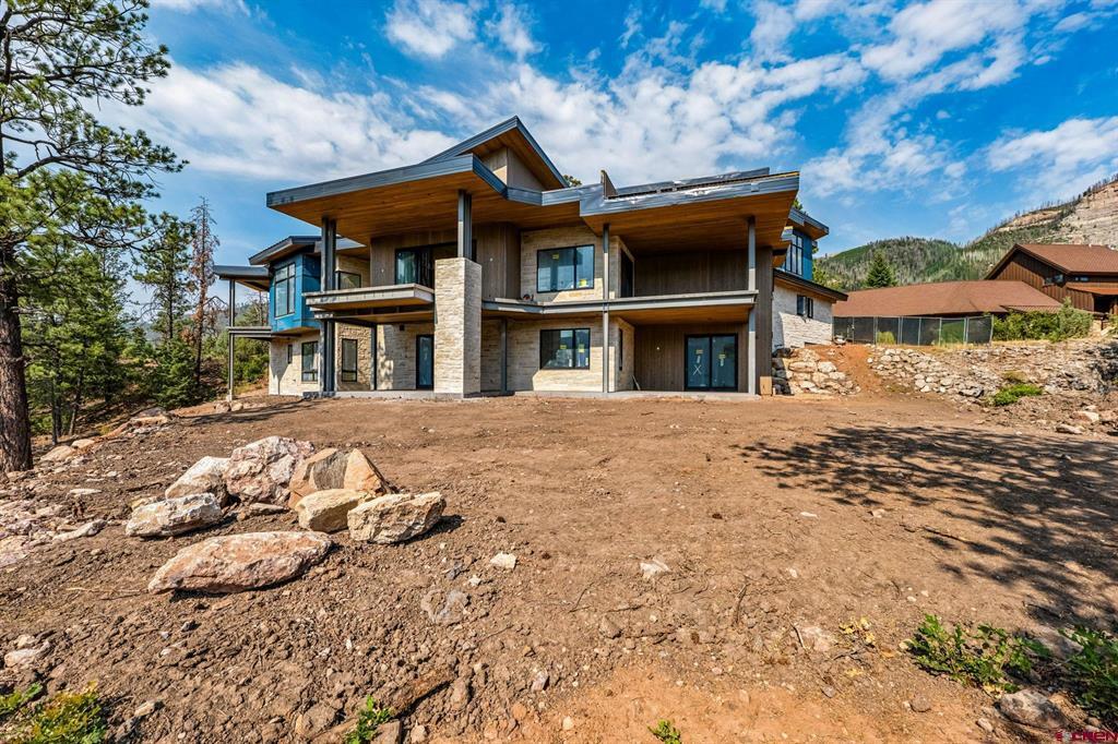 539 Glacier Cliff Drive Property Photo 36