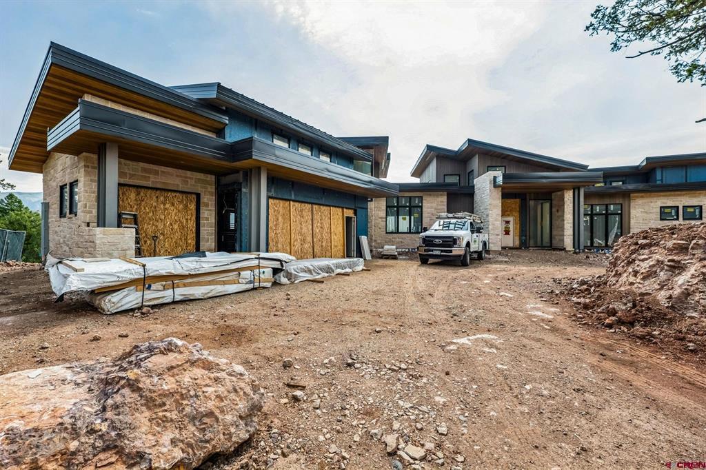 539 Glacier Cliff Drive Property Photo 38