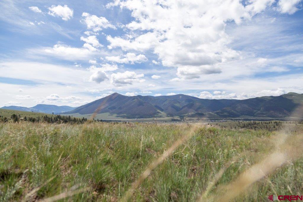 645 Cliff View Drive Property Photo 8