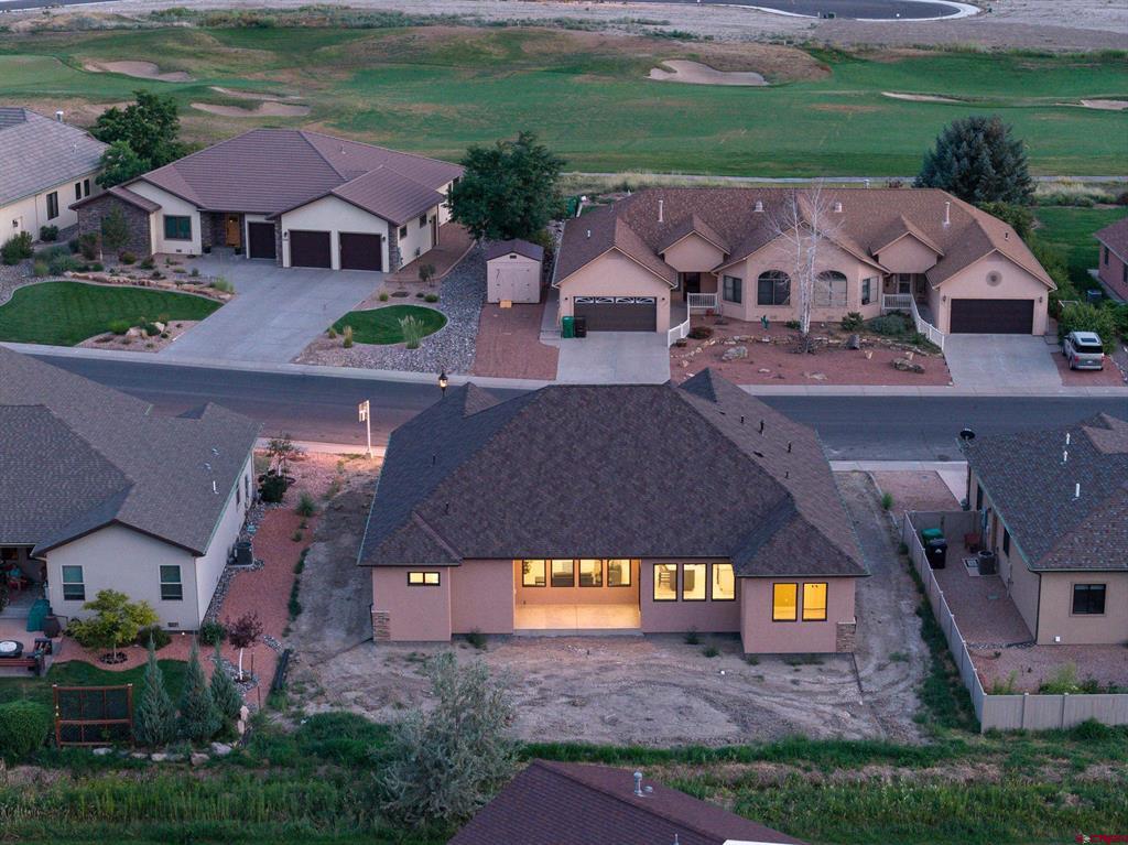 2325 Stone Bridge Drive Property Photo 4