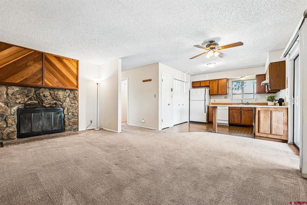 1206 Avenida Del Sol Property Photo 4