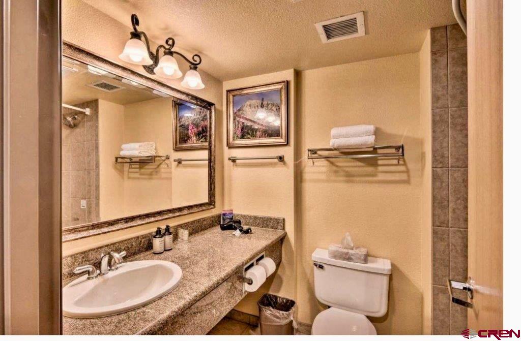 6 Emmons Road Property Photo 20