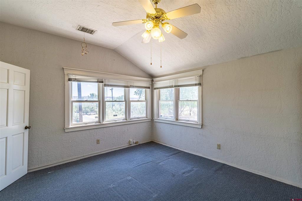 503 N Auburn Avenue Property Photo 21