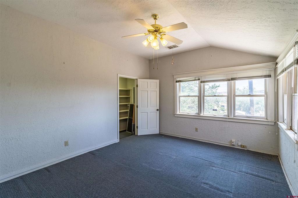 503 N Auburn Avenue Property Photo 22