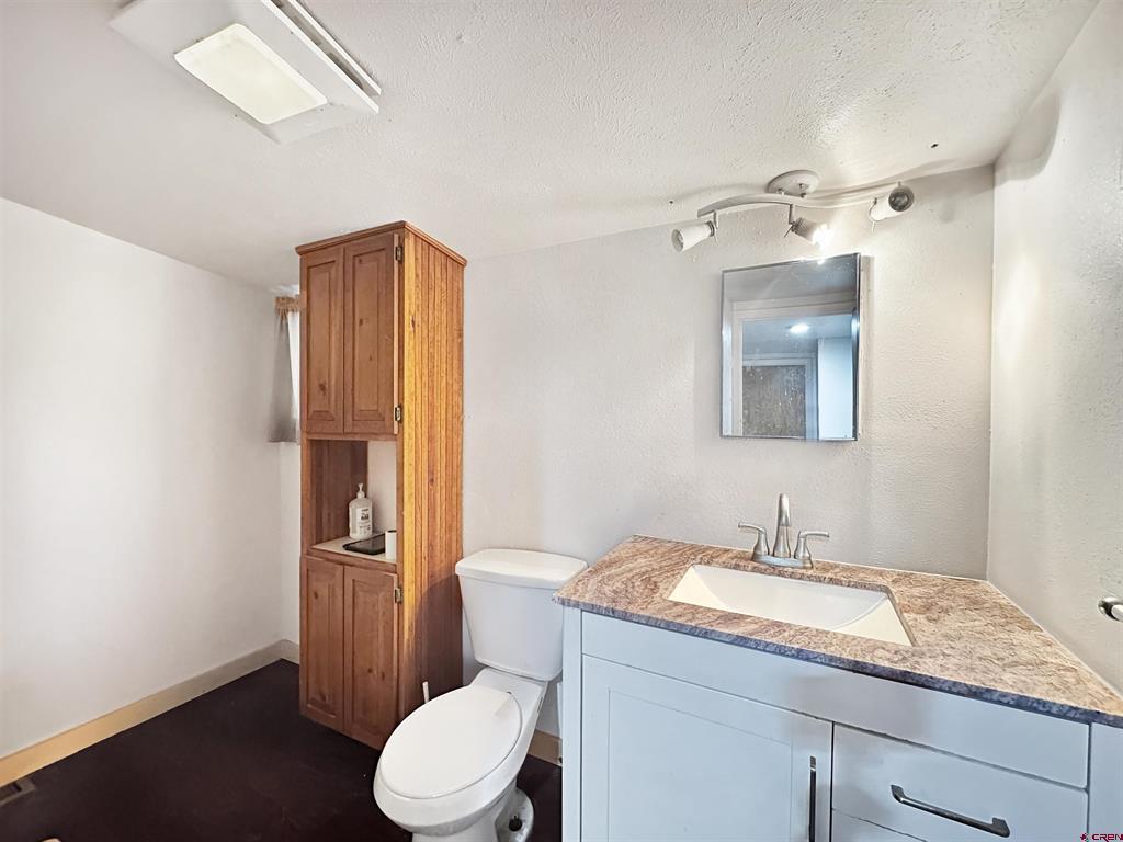 564 Cedar Avenue Property Photo 19