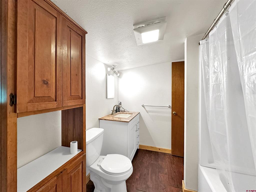 564 Cedar Avenue Property Photo 20