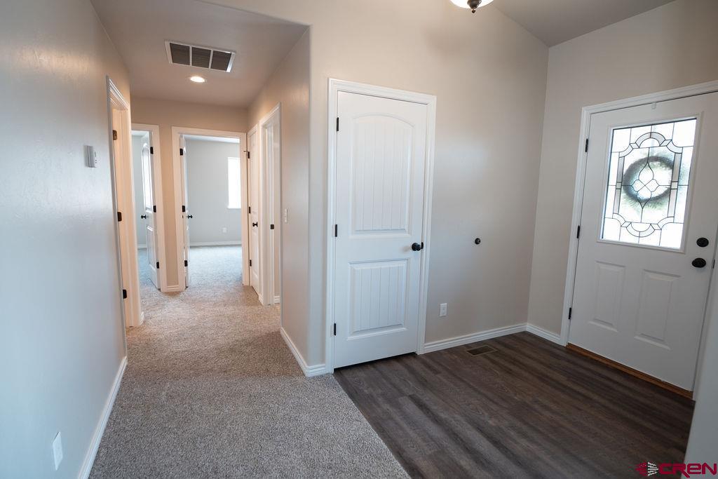 1764 6438 Drive Property Photo 2