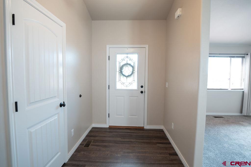 1764 6438 Drive Property Photo 3
